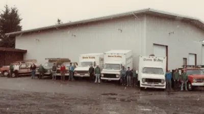 Install & Service Vehicles 1978 Photo